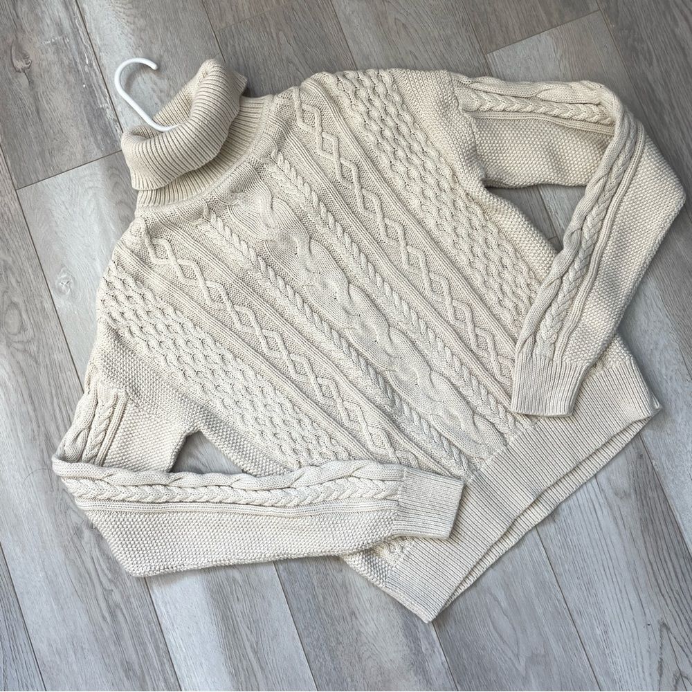 GAP Cable-Knit Sweater turtleneck chunky womens Cream (small tall) classic